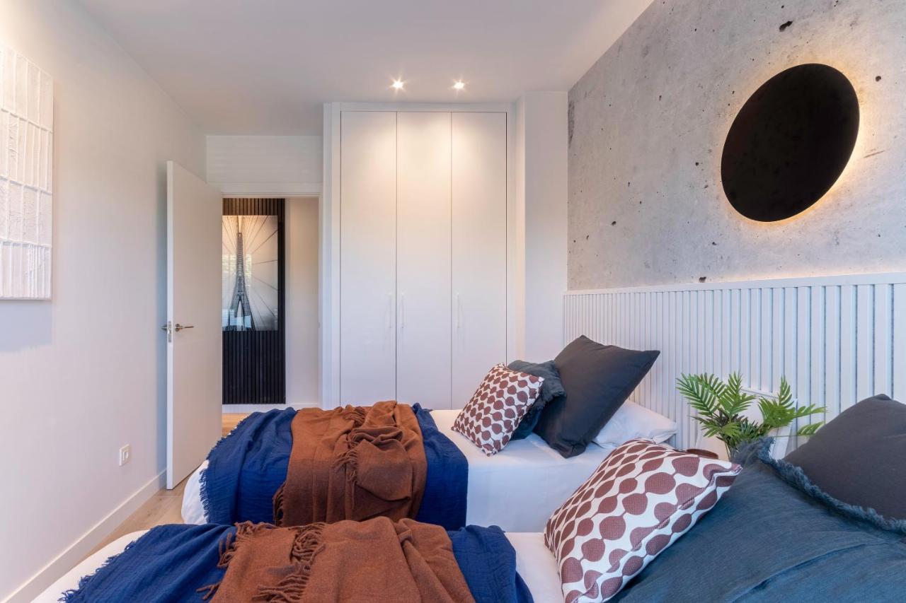 Akomodat En Precioso Y Moderno Con Jardin Y Parking Getxo Exterior photo