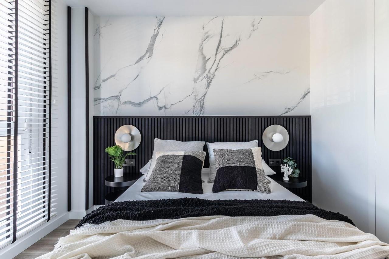 Akomodat En Precioso Y Moderno Con Jardin Y Parking Getxo Exterior photo